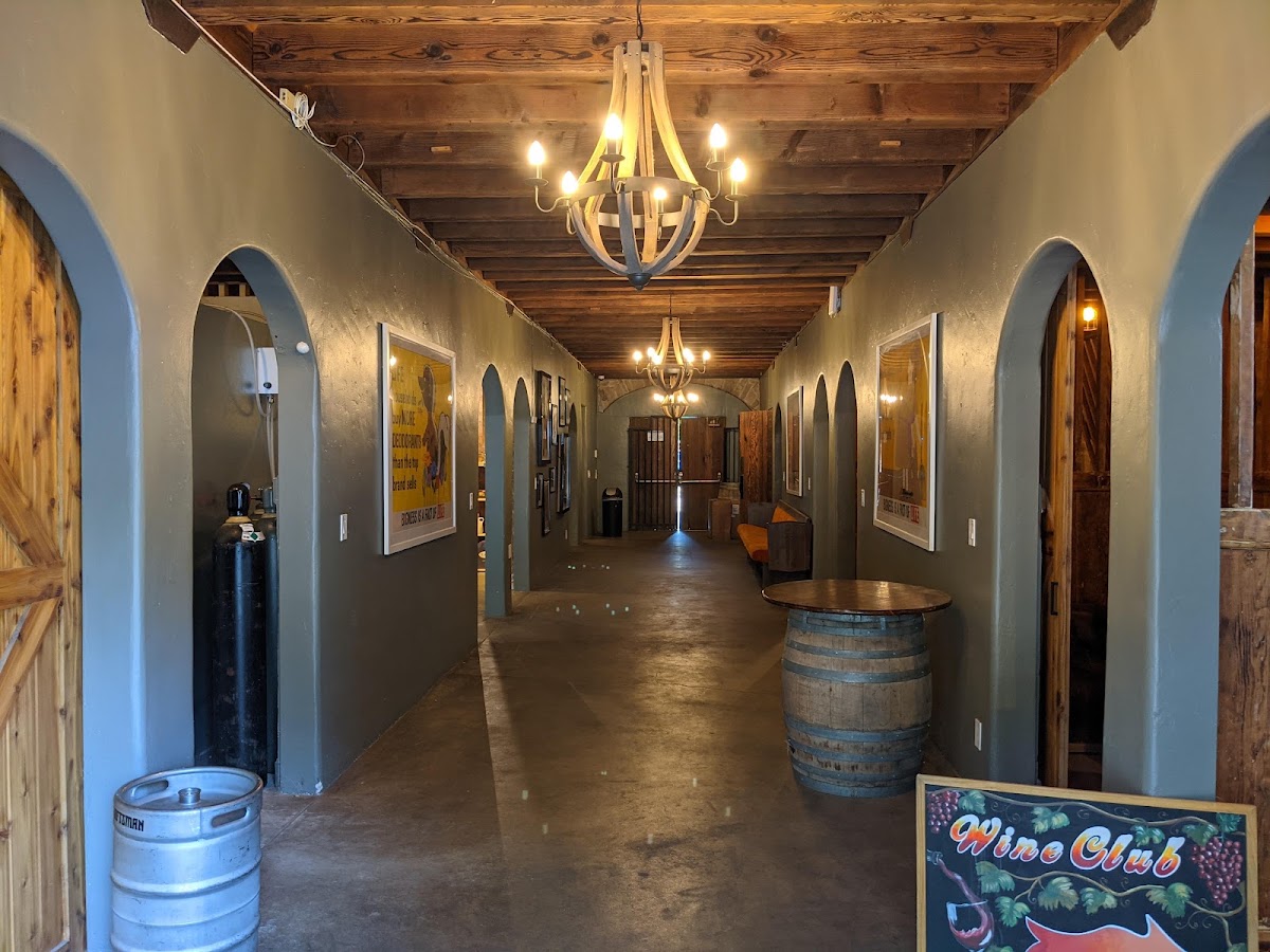 Malibu Wines & Beer Garden photo 9