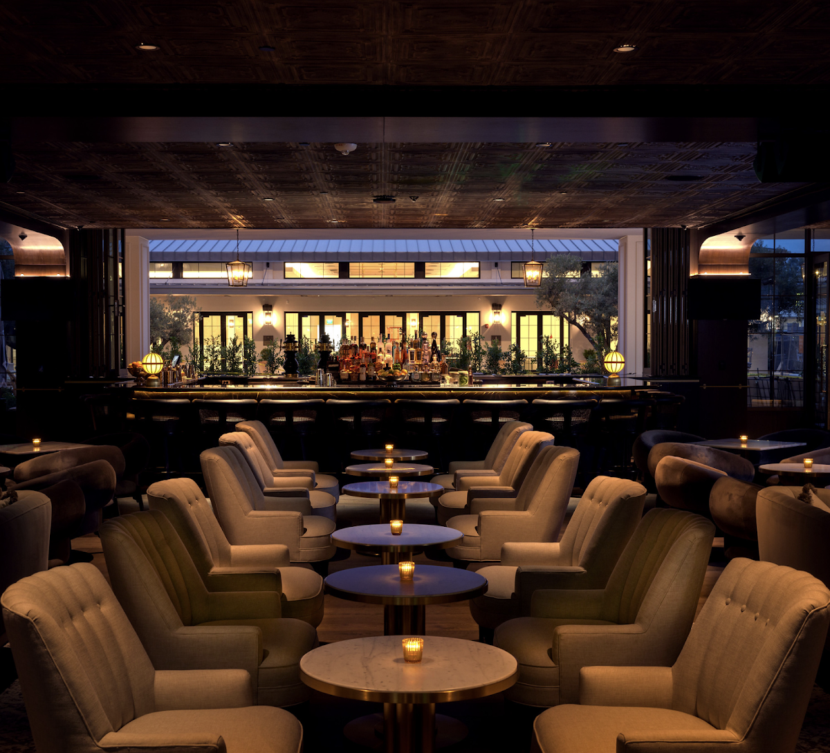 Lobby Bar at The Global Ambassador photo 3