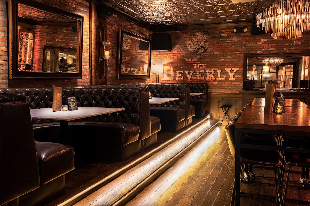 The Beverly on Main photo 1